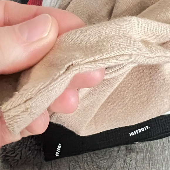 Nike Beige and Black Baby Apparel - Picture 3 of 3